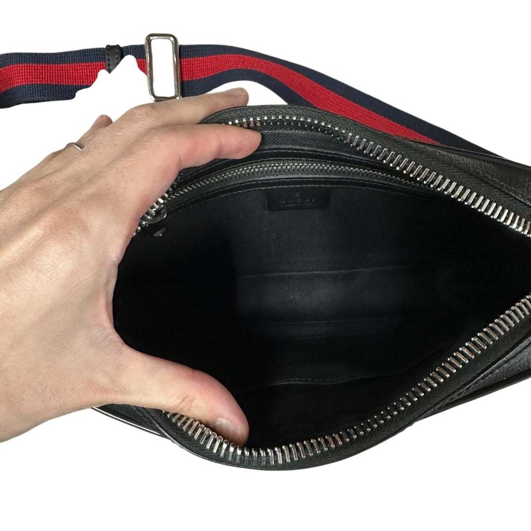 GUCCI GG Supreme Belt Bag Waist Bag Black Web Strap Silver Hardware GU597