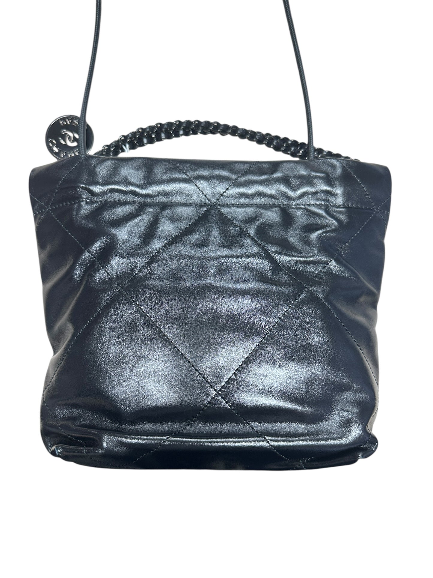 Chanel 22 Mini Leather Hobo Shoulder Bag Black CH2095