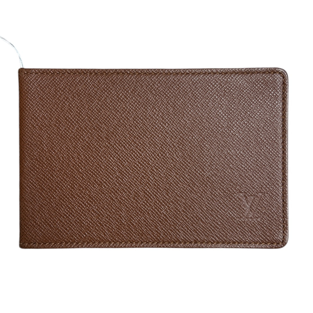LOUIS VUITTON Taiga Leather ID Pass Case Brown LO2210