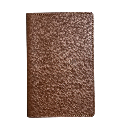 LOUIS VUITTON Taiga Leather Card Case Brown LO2211