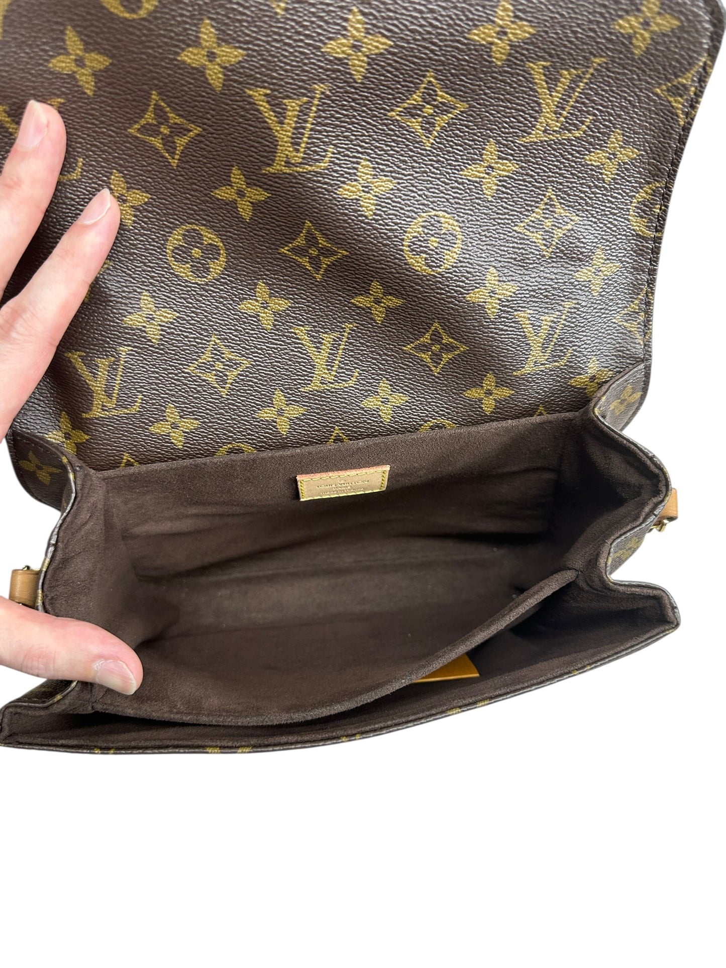 LOUIS VUITTON Monogram Pochette Metis Crossbody Bag Brown Gold Hardware LO2237