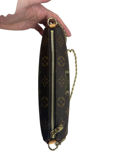 LOUIS VUITTON Monogram Eva Clutch Clutch Brown Gold Hardware LO2281