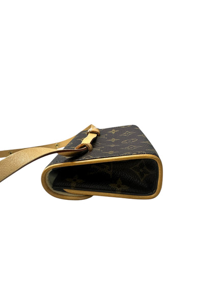 LOUIS VUITTON Monogram Viva Cite PM Crossbody Bag Brown Gold Hardware LO2320