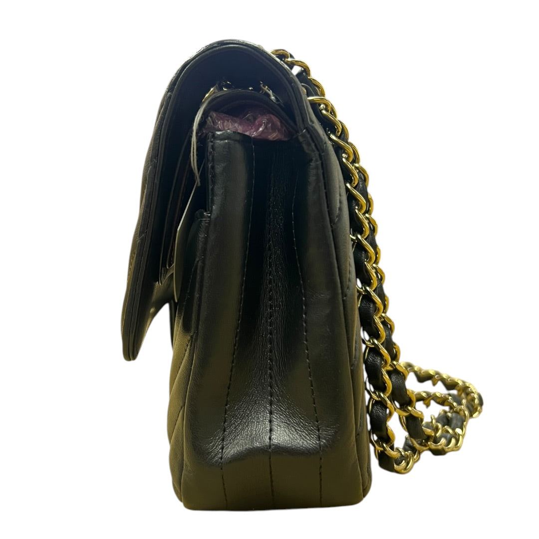 CHANEL Chevron Lambskin Classic Double Flap Shoulder Bag Black Gold Hardware CH2126