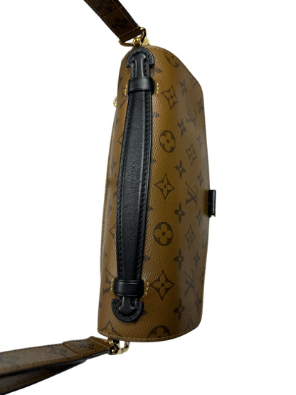 LOUIS VUITTON Monogram Reverse Dauphine MM Shoulder Bag LO2350