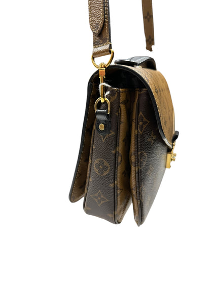 LOUIS VUITTON Monogram Reverse Dauphine MM Shoulder Bag LO2350