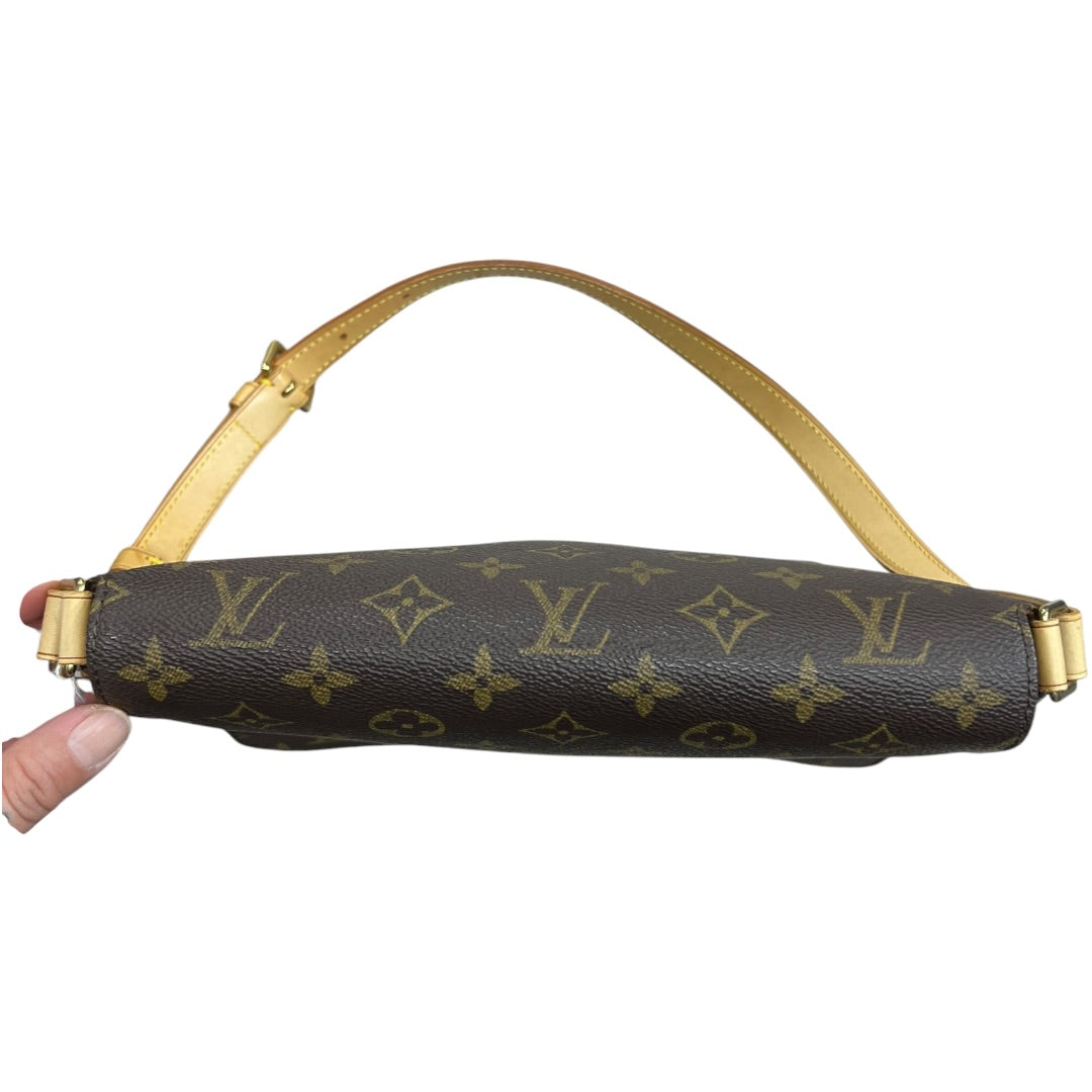 LOUIS VUITTON Monogram Musette Salsa Shoulder Bag Brown Gold Hardware LO2353