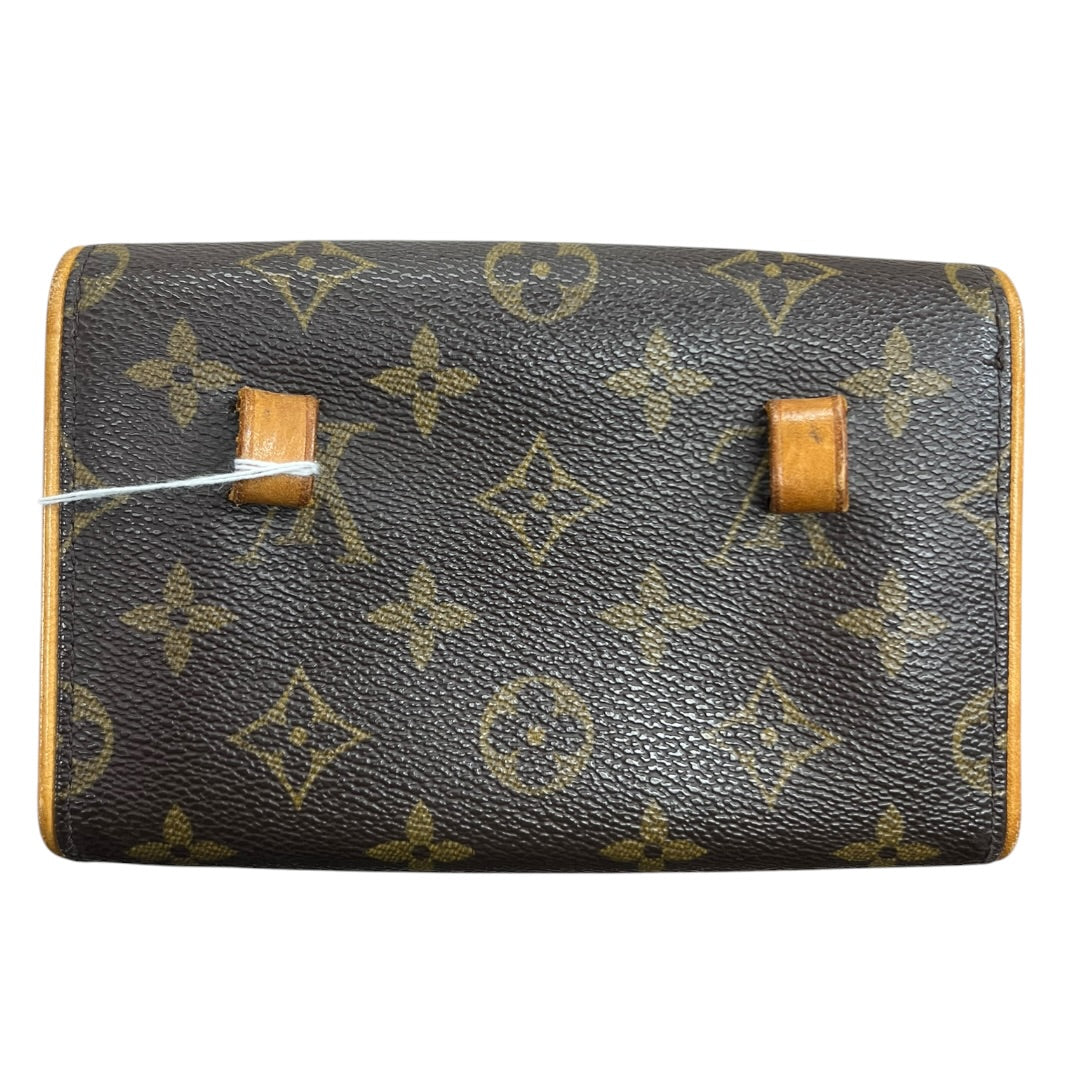 LOUIS VUITTON Monogram Pochette Florentine Pouch Brown Gold Hardware LO2338