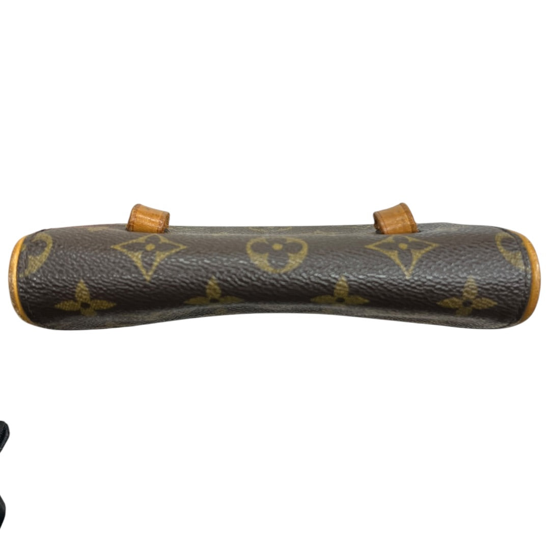 LOUIS VUITTON Monogram Pochette Florentine Pouch Brown Gold Hardware LO2338
