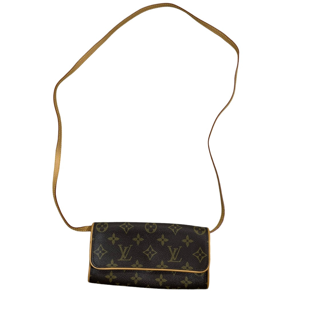 LOUIS VUITTON Monogram Pochette Florentine Waist Pouch Brown Gold Hardware LO2335