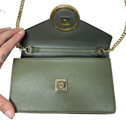 FENDI Grained Leather Continental Wallet On Chain Wallet on Chain / Belt Bag Green Gold Hardware FE381