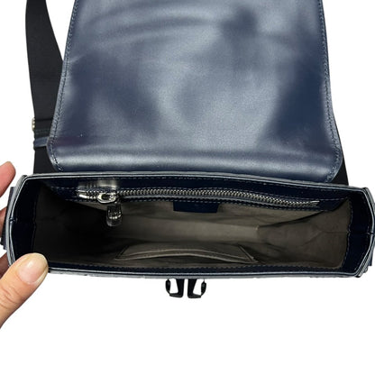 GUCCI GG Embossed Leather GG Embossed Messenger Bag Navy Blue Silver Hardware Gu651