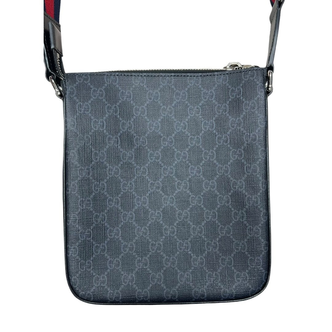 GUCCI GG Supreme Canvas GG Supreme Messenger Bag Shoulder Bag Grey/Black with Red and Blue Strap Silver Hardware Gu634