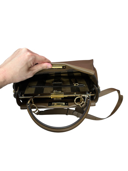 FENDI Peekaboo ISeeU Medium Calfskin Leather 2-way Bag Taupe Gold Hardware FE386