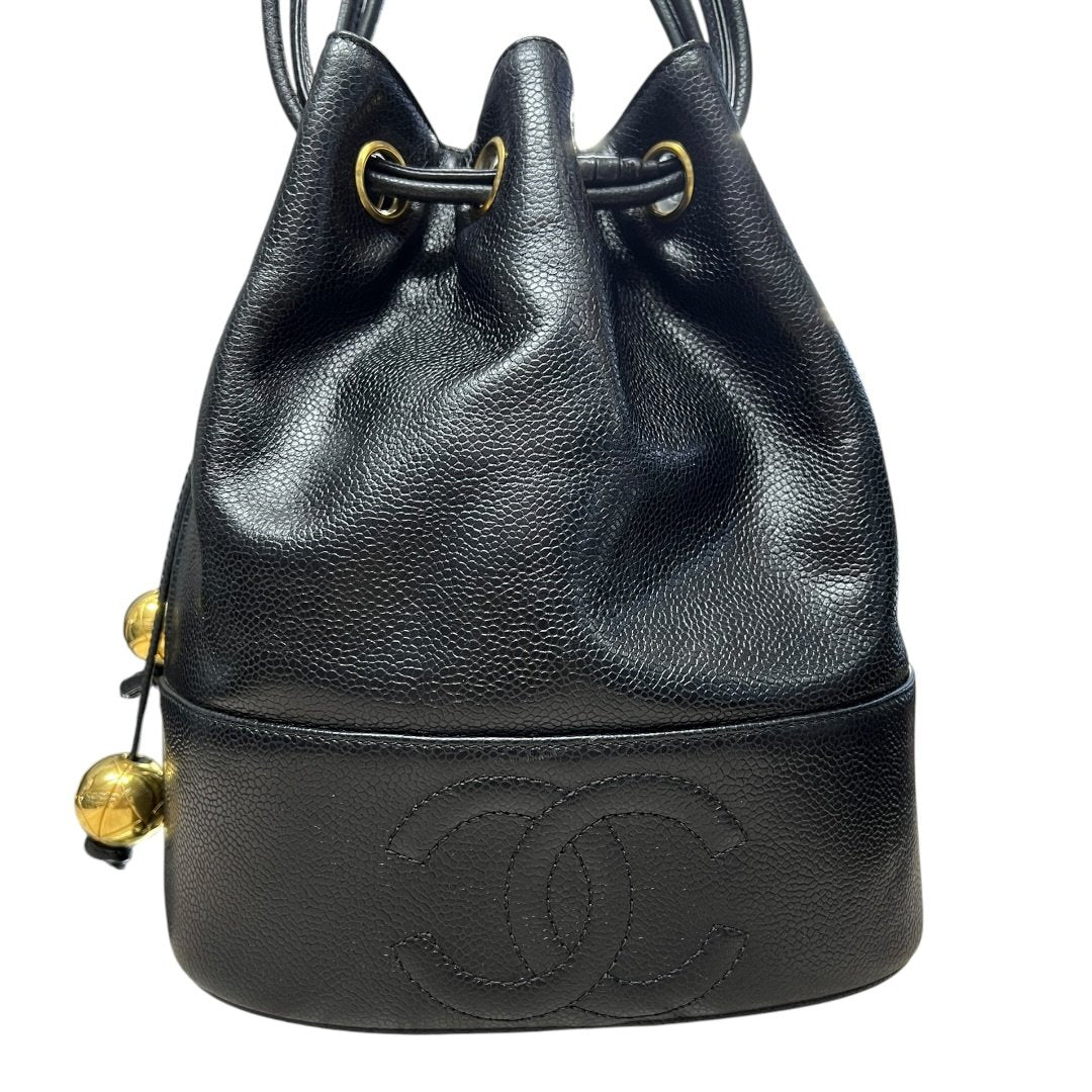 CHANEL Grained Calfskin Drawstring Bucket Bag Shoulder Bag Black Gold Hardware CH2183