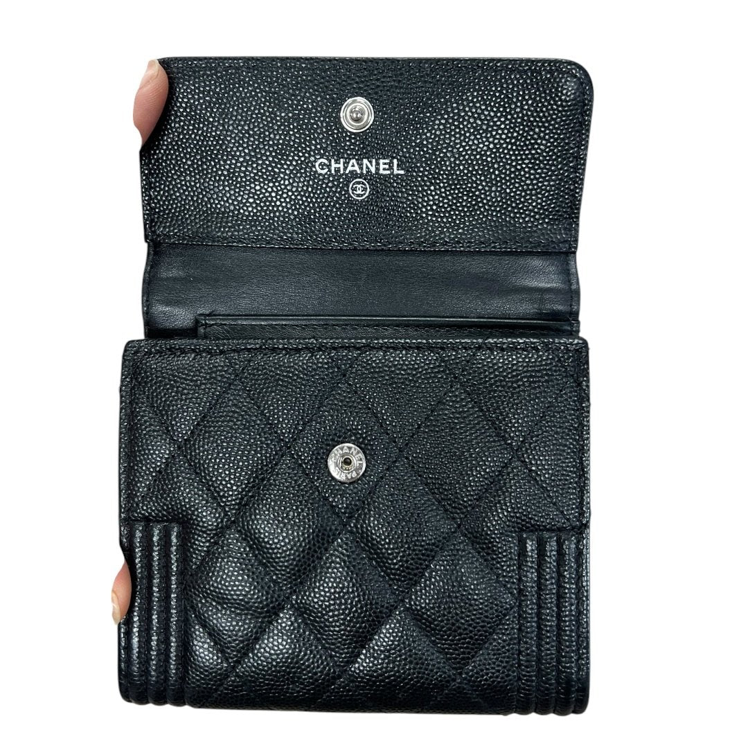 CHANEL Grained Calfskin Boy Chanel Small Flap Wallet Wallet Black Silver Hardware CH2187