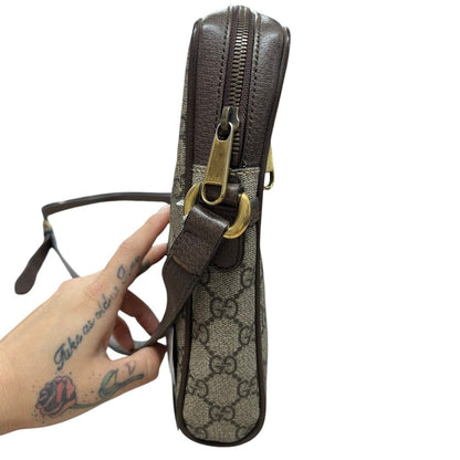 GUCCI GG Supreme Canvas Ophidia GG Supreme Small Shoulder Bag Shoulder Bag Beige, Ebony, Brown, Red, Green Gold Hardware GU678