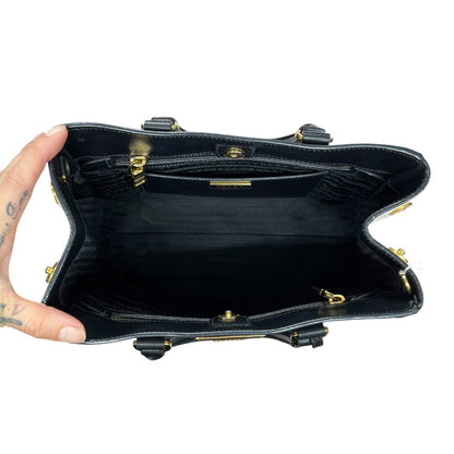 PRADA Saffiano Galleria Tote Handbag Black and Cream Gold Hardware PR214