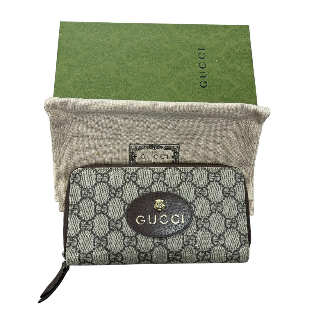 GUCCI GG Supreme Canvas & Leather Neo Vintage GG Supreme Continental Wallet Wallet Beige, Ebony, Brown, Yellow Gold-tone Hardware GU676