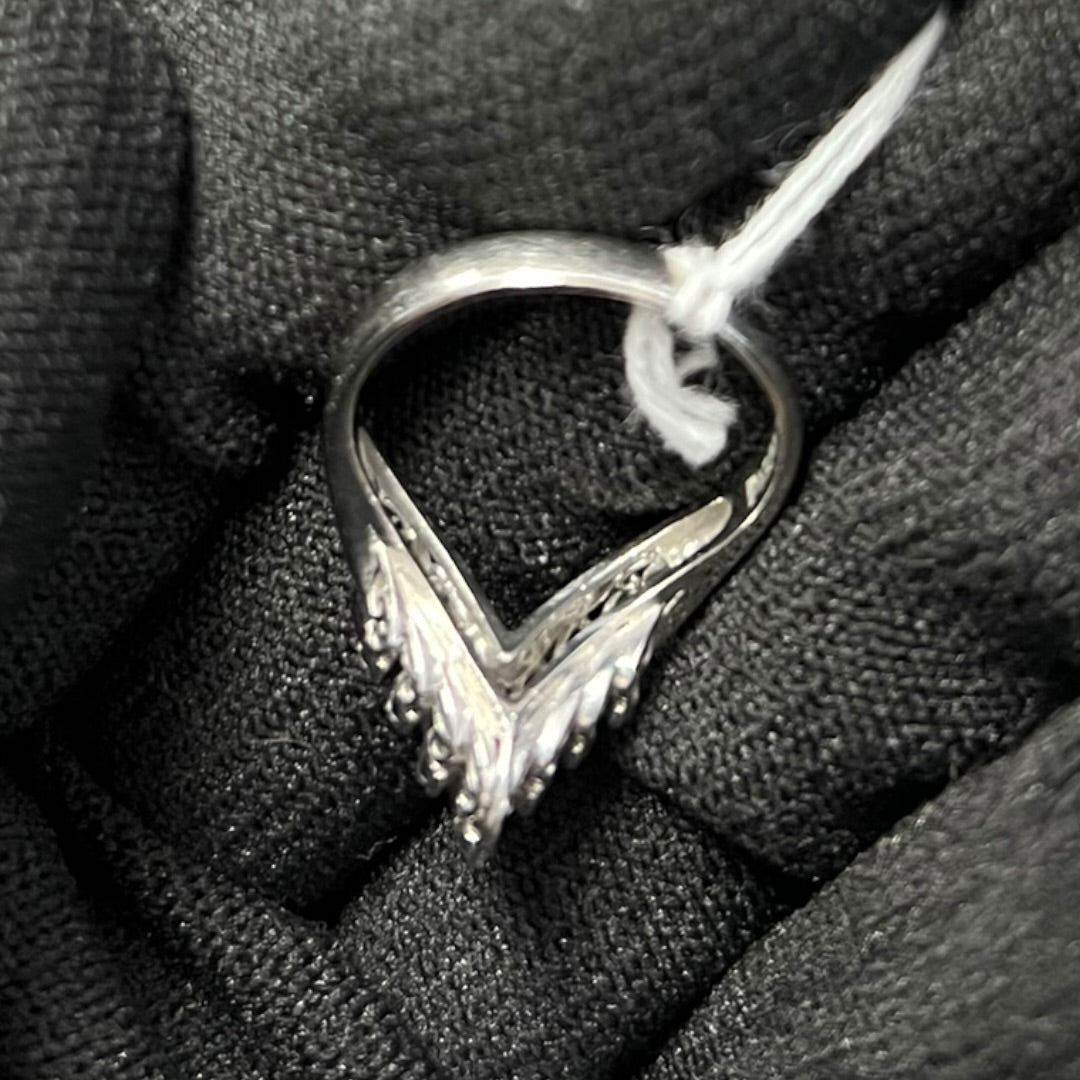 ACCESSORY UNBRANDED White Gold/Platinum, Ruby, Diamond UNBRANDED Ring Silver, Red je13