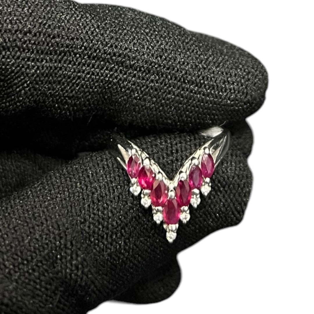 ACCESSORY UNBRANDED White Gold/Platinum, Ruby, Diamond UNBRANDED Ring Silver, Red je13