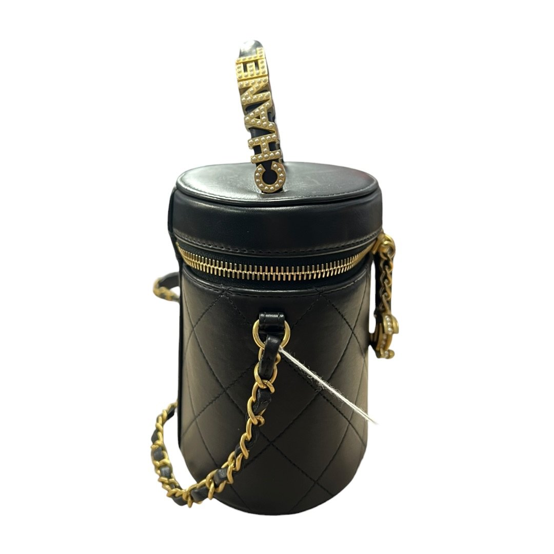 CHANEL Lambskin Vanity Case Shoulder Bag Black Gold Hardware CH2192