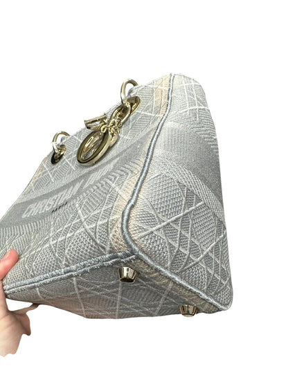 Christian Dior Cannage Embroidered Canvas Lady D-Lite Medium Handbag Gray Gold Hardware Ch2199