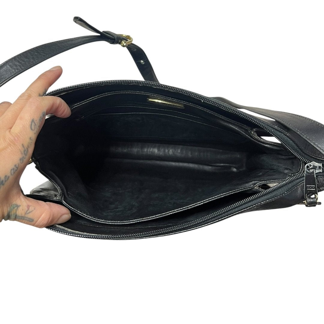 GIVENCHY Leather Shoulder Bag Black Gold Hardware GI40