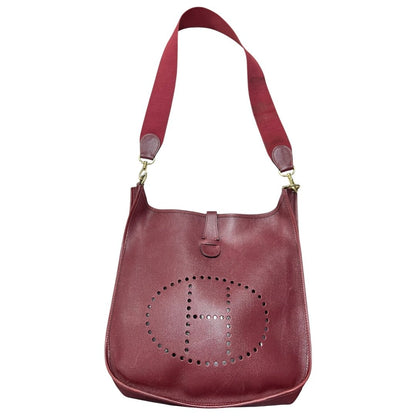 HERMES Clemence Evelyne III PM Shoulder Bag Burgundy Gold-tone Hardware HE473