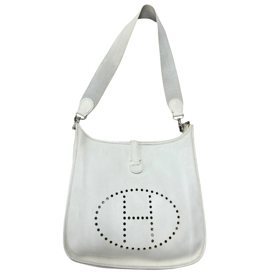 HERMES Clemence, Canvas Evelyne Shoulder Bag Off-White Silver Hardware HE474