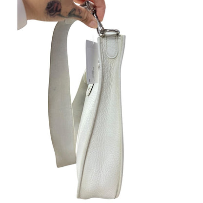 HERMES Clemence, Canvas Evelyne Shoulder Bag Off-White Silver Hardware HE474