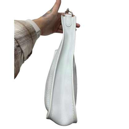 HERMES Clemence, Canvas Evelyne III PM Shoulder Bag White Silver Hardware HE477