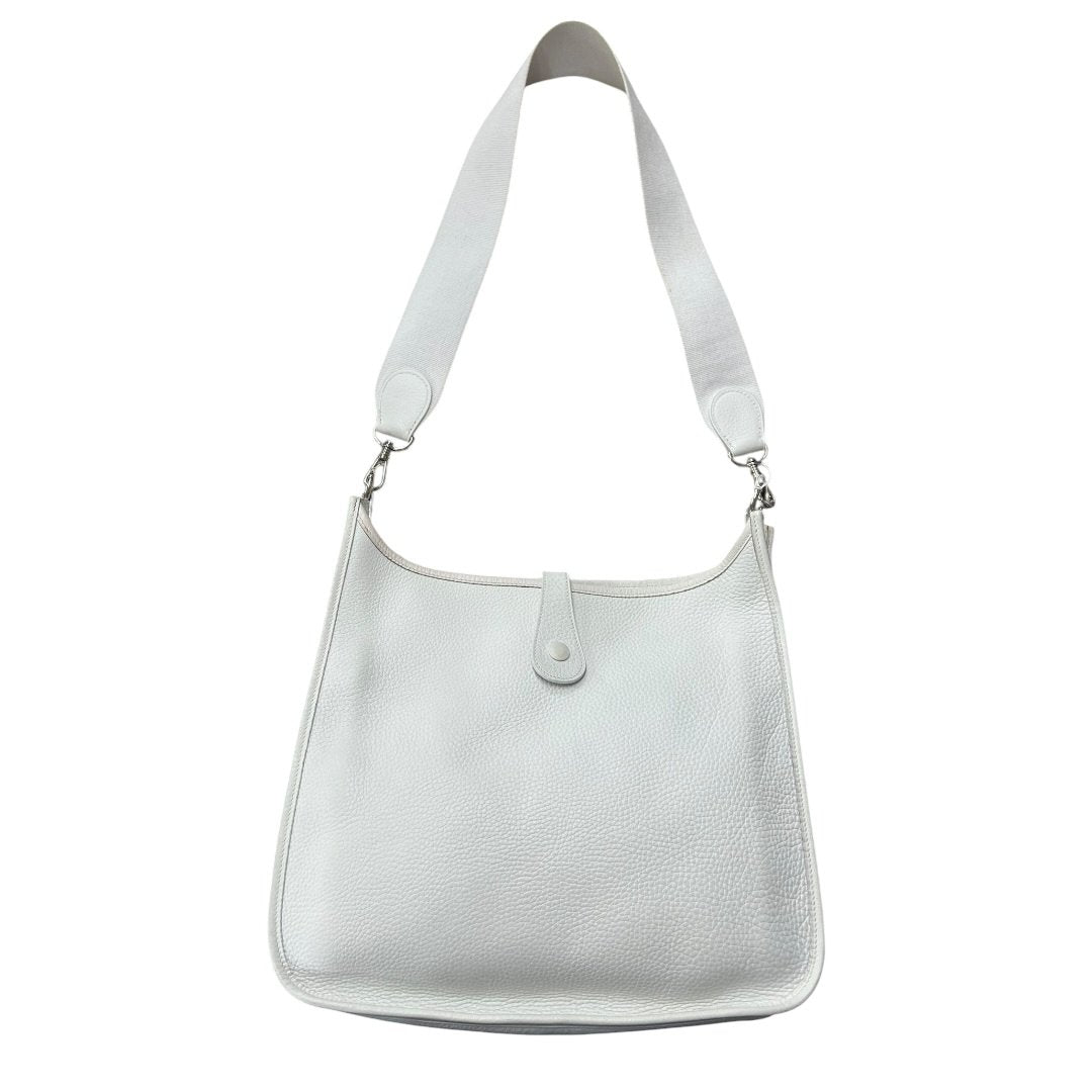HERMES Clemence, Canvas Evelyne III PM Shoulder Bag White Silver Hardware HE477