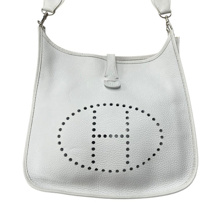 HERMES Clemence, Canvas Evelyne III PM Shoulder Bag White Silver Hardware HE477