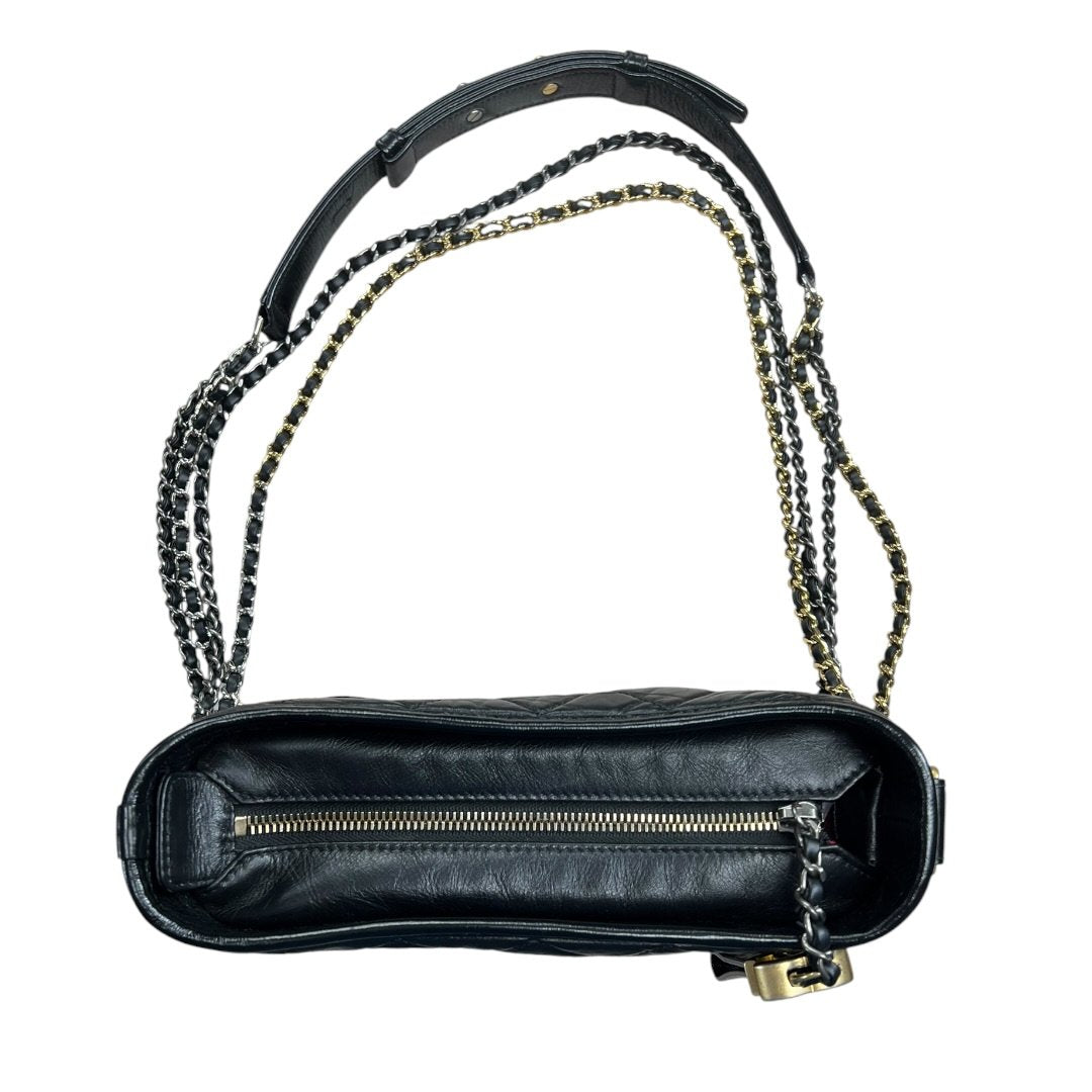 CHANEL Aged Calfskin Gabrielle Hobo Bag Shoulder Bag Black Mixed-tone Metal Hardware CH2239