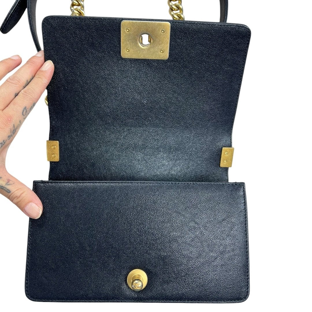 CHANEL Caviar Leather Boy Bag Shoulder Bag Black Gold Hardware CH2237