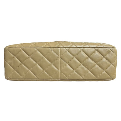 CHANEL Lambskin Classic Flap Bag Shoulder Bag Beige Gold Hardware CH2231