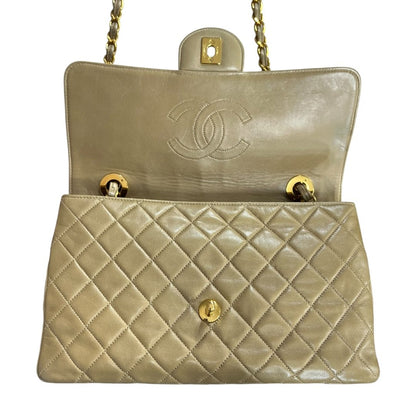 CHANEL Lambskin Classic Flap Bag Shoulder Bag Beige Gold Hardware CH2231