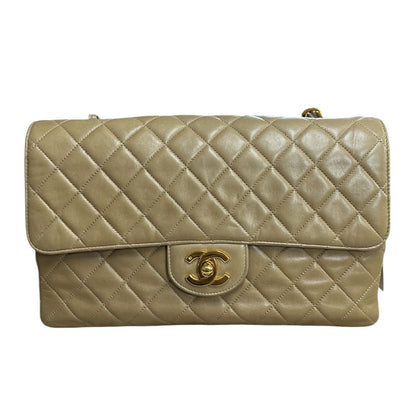 CHANEL Lambskin Classic Flap Bag Shoulder Bag Beige Gold Hardware CH2231
