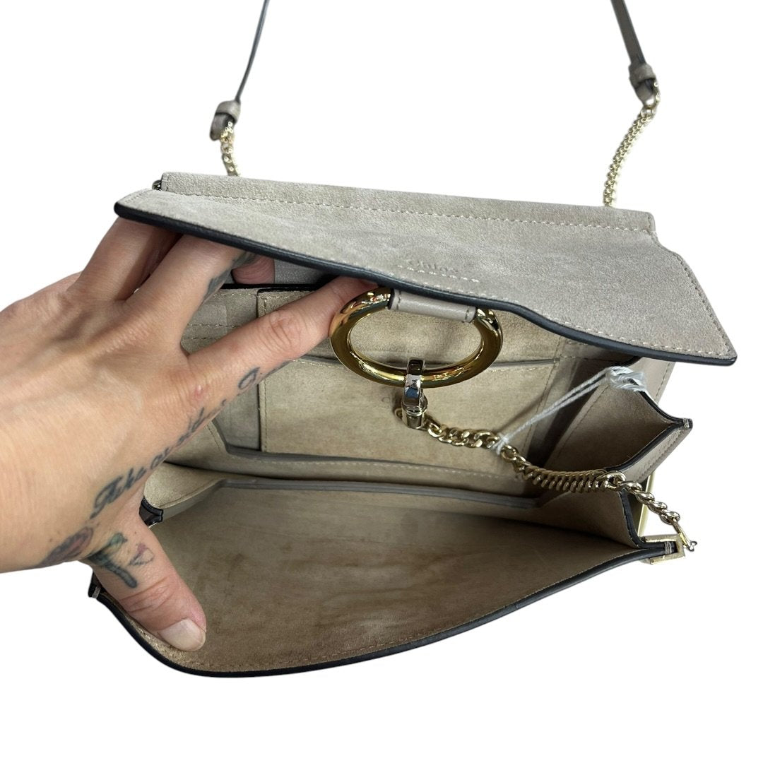 CHLOÉ Leather and Suede Faye Shoulder Bag Shoulder Bag Grey Gold Hardware ch2226