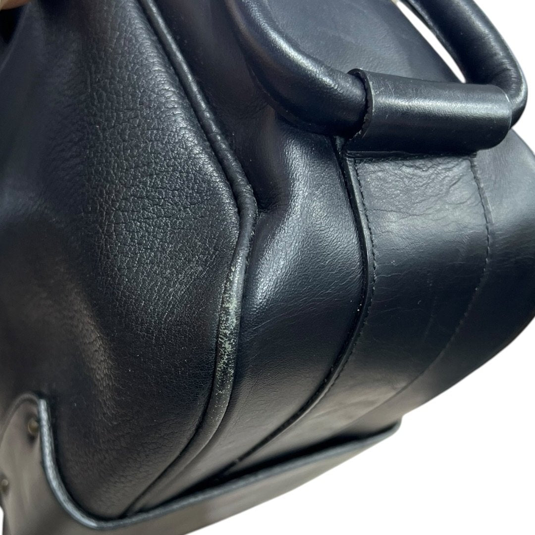 CHLOÉ Grained Leather Shoulder Bag Black Gold Hardware ch2229