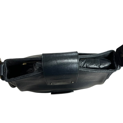 CHLOÉ Grained Leather Shoulder Bag Black Gold Hardware ch2229