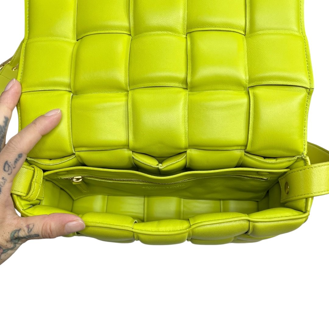 BOTTEGA VENETA Lambskin Padded Cassette Shoulder Bag Lime Green Gold Hardware Bo35