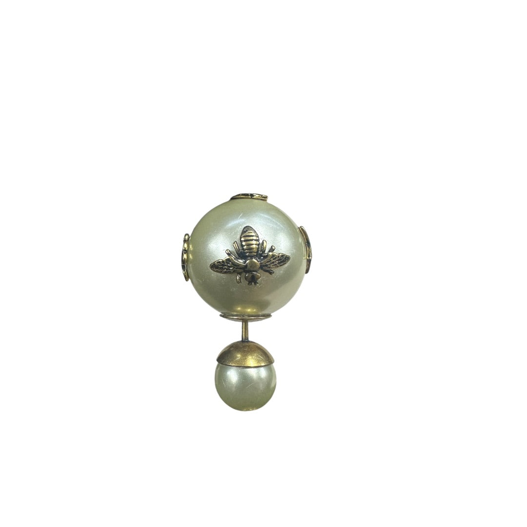 CHRISTIAN DIOR Faux Pearl Tribales Earrings White Gold Hardware NJ110