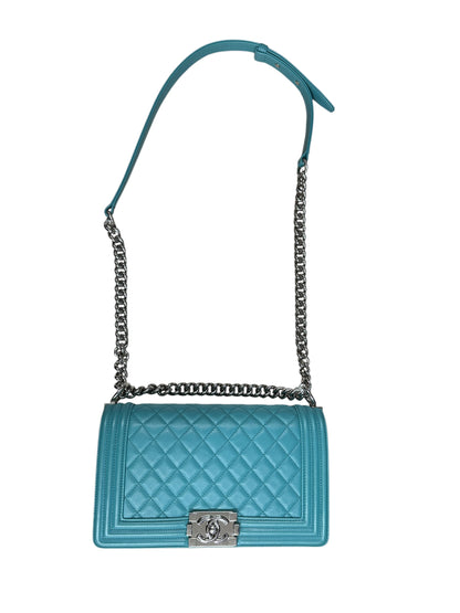 CHANEL Lambskin Boy Chanel 25 Shoulder Bag Turquoise Blue Silver Hardware CH2245