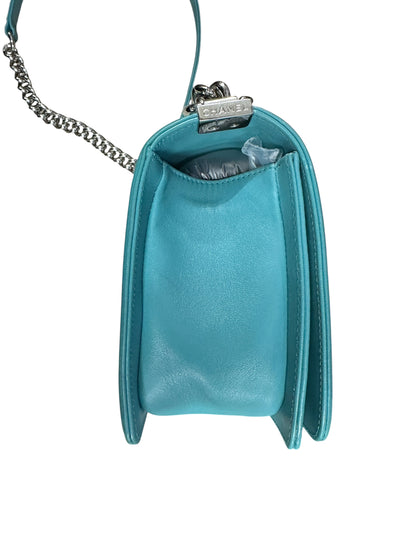 CHANEL Lambskin Boy Chanel 25 Shoulder Bag Turquoise Blue Silver Hardware CH2245