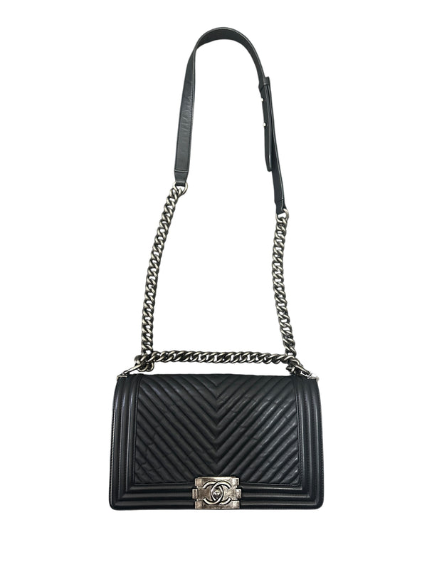 CHANEL Chevron Lambskin Boy Chanel Medium Shoulder Bag Black Ruthenium Hardware CH2249