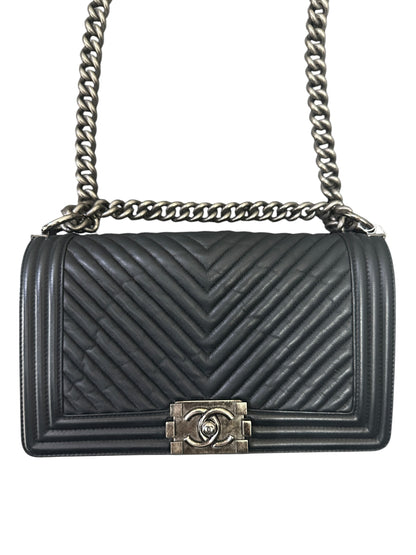 CHANEL Chevron Lambskin Boy Chanel Medium Shoulder Bag Black Ruthenium Hardware CH2249