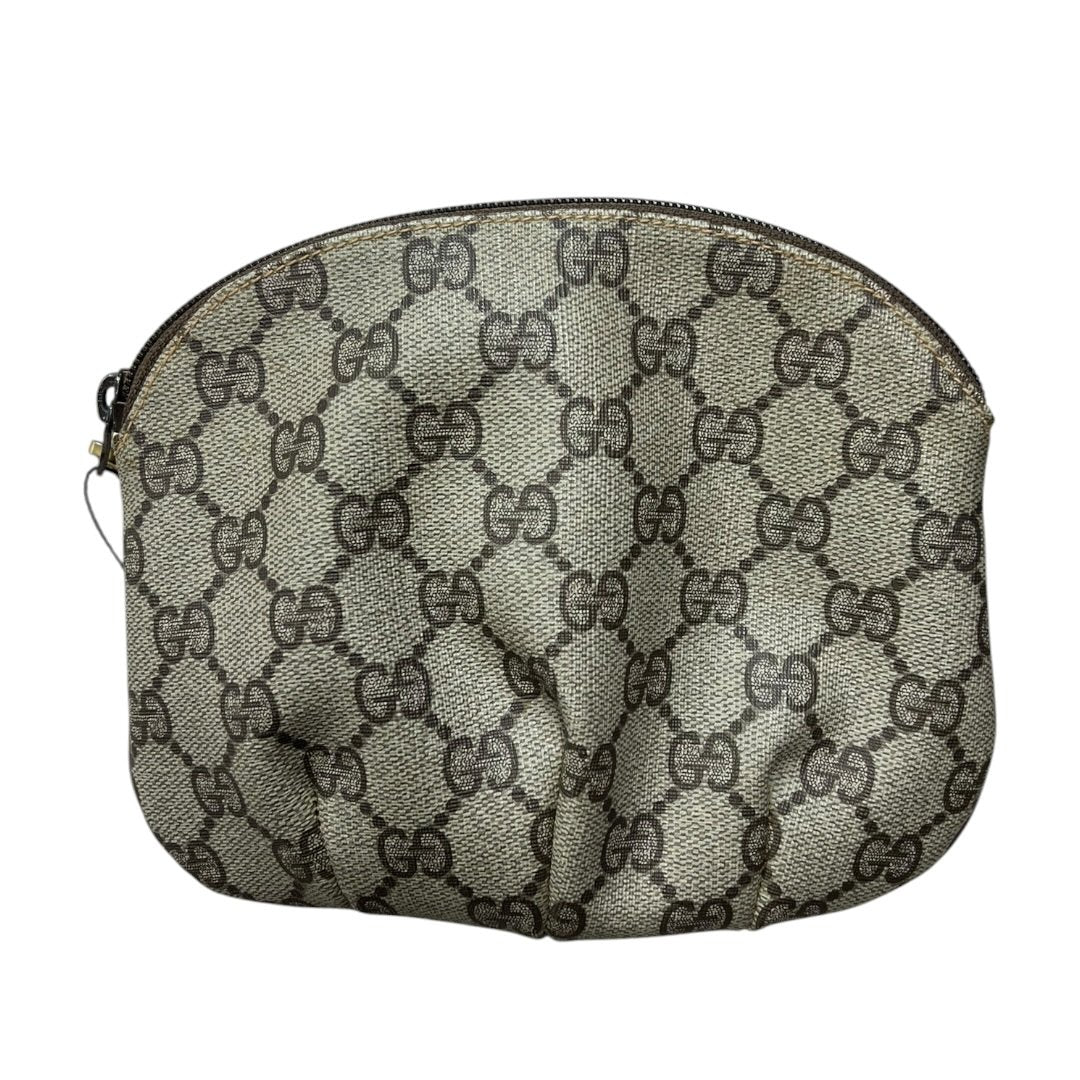 GUCCI GG Supreme Gucci Accessory Collection Pouch Pouch Beige and Brown Gold Hardware NJ149