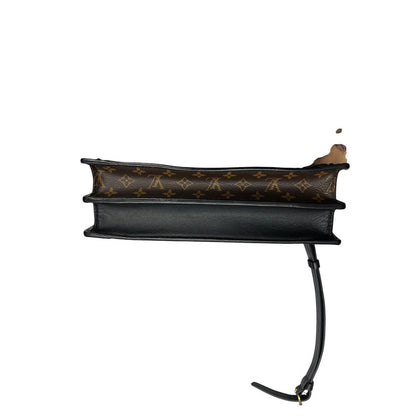LOUIS VUITTON Monogram Canvas Soft Trunk Wallet Shoulder Bag Brown, Black Gold Hardware NJ131